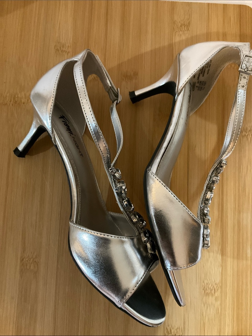 FIONI Night Silver Metallic Peep-Toe Slingback Heels with Crystal Accents